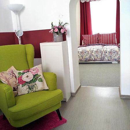 דירות אולומוץ Apartman 4U Centrum + Free Parking מראה חיצוני תמונה
